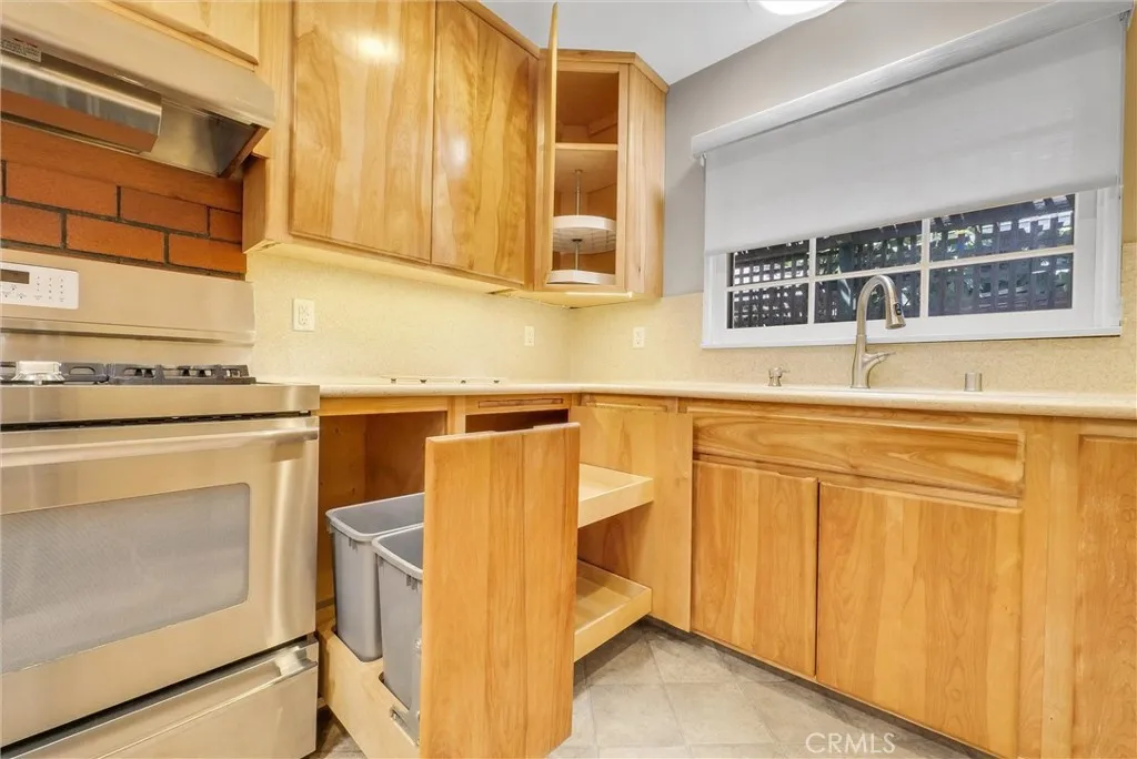 6628 N Muscatel, San Gabriel, California 91775 home-pic-25